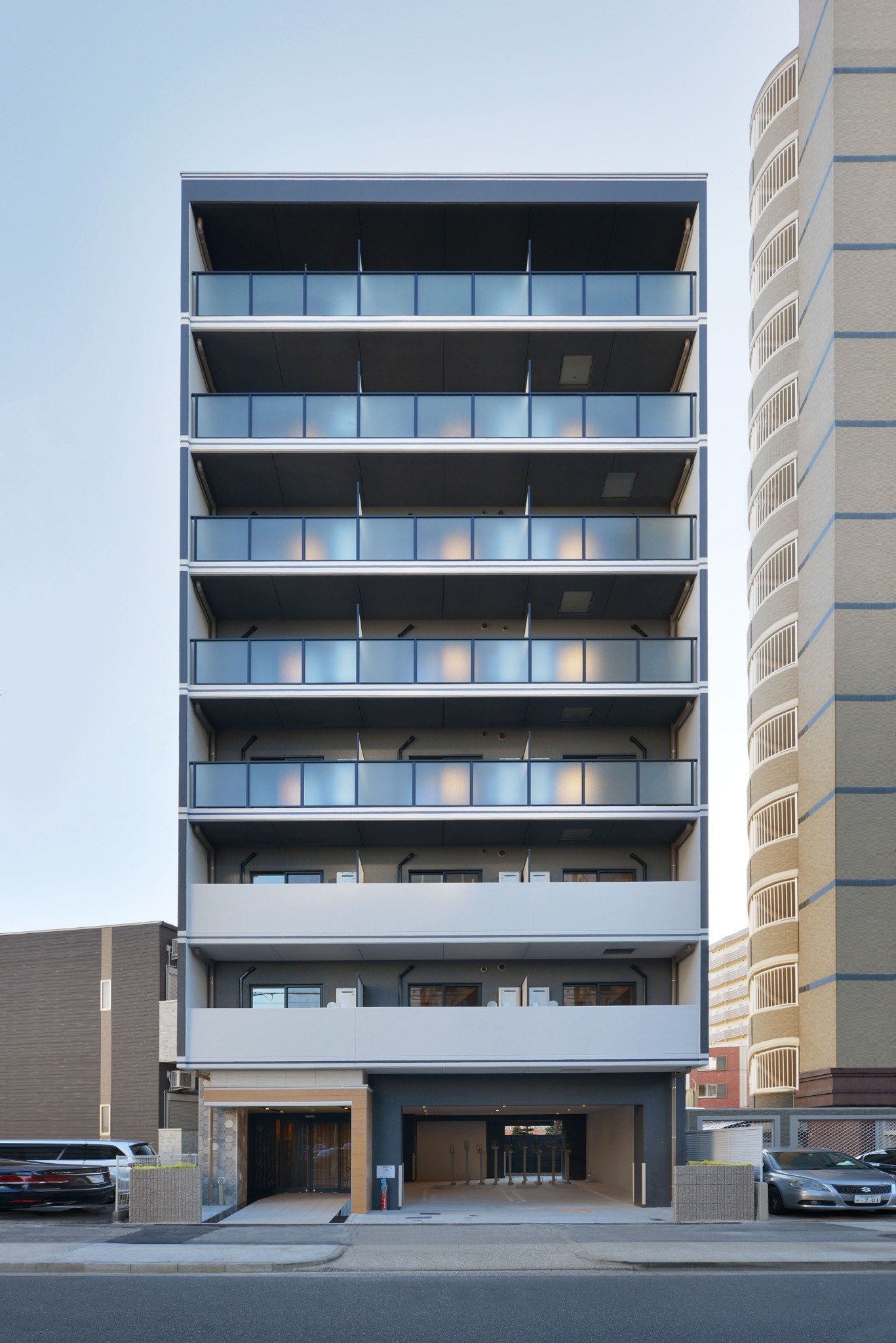 当社が保有する賃貸マンション、RESIDENCE DRACAENAの外観